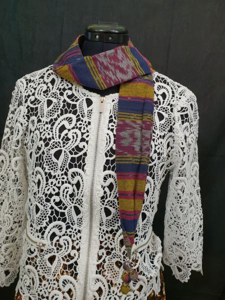 Scarf Lurik ( woven )