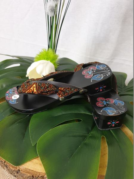 Kinder Batik Holzsandalen 2